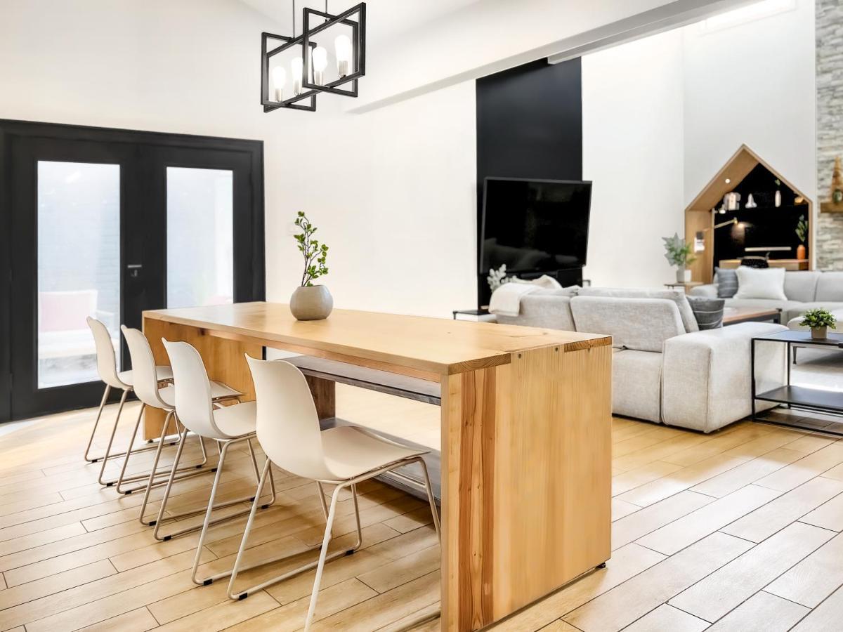 Open Airy Custom Designed Home - 2Kings - Sleeps 14 Houston Exteriör bild