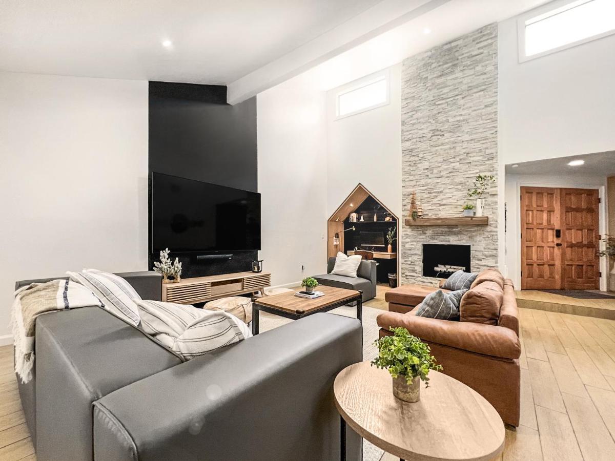Open Airy Custom Designed Home - 2Kings - Sleeps 14 Houston Exteriör bild