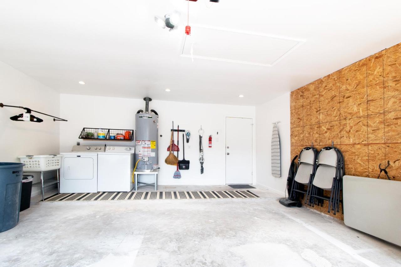 Open Airy Custom Designed Home - 2Kings - Sleeps 14 Houston Exteriör bild